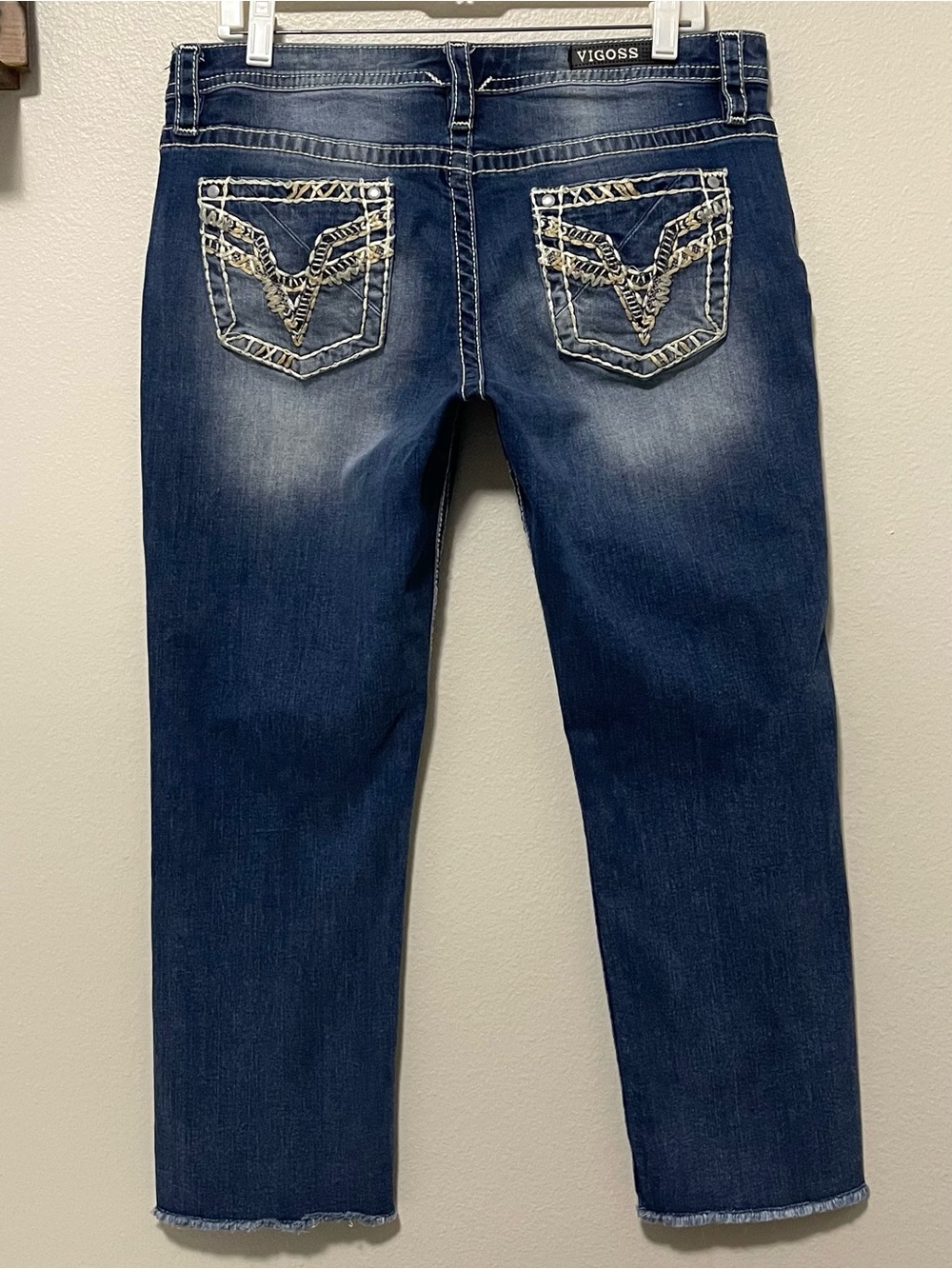 Vigoss Heritage Fit Capri Jeans- Raw Hem Thick Stitching & Stretch- Size 12 | 25